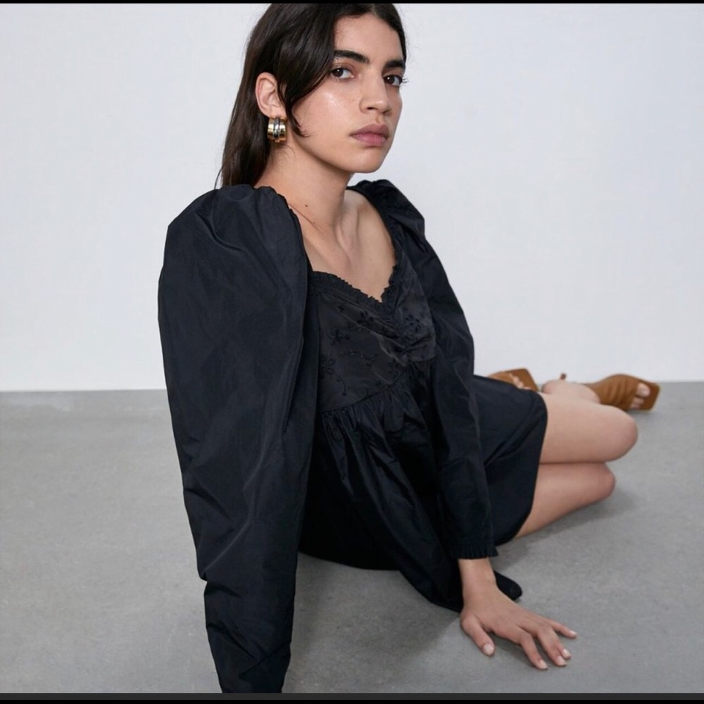 Embroidered, Ruffle - Picture 7 of 13